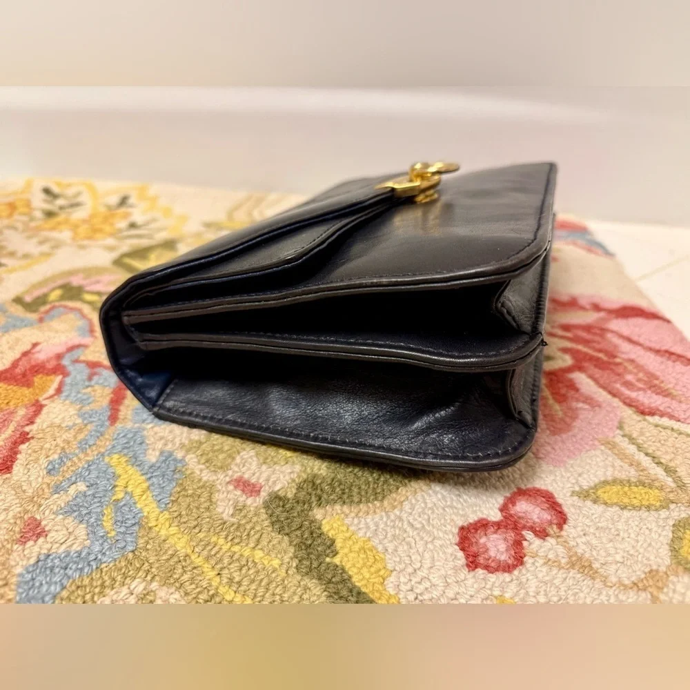 RARE 90’s Vintage GIORGIO BEVERLY HILLS Black Leather Top Handle Bag